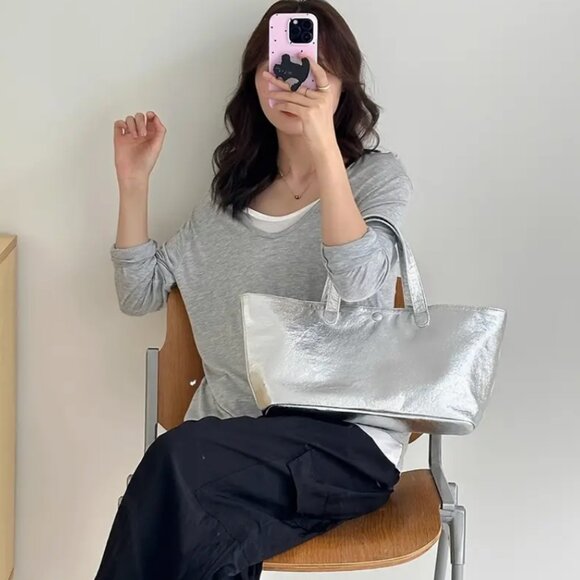 Commuter Silver Tote Bag - Picture 2 of 3